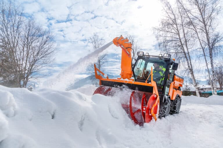 S_130_snow_blower_municipal_puplic_services_parking_app_08_CI20-Screen