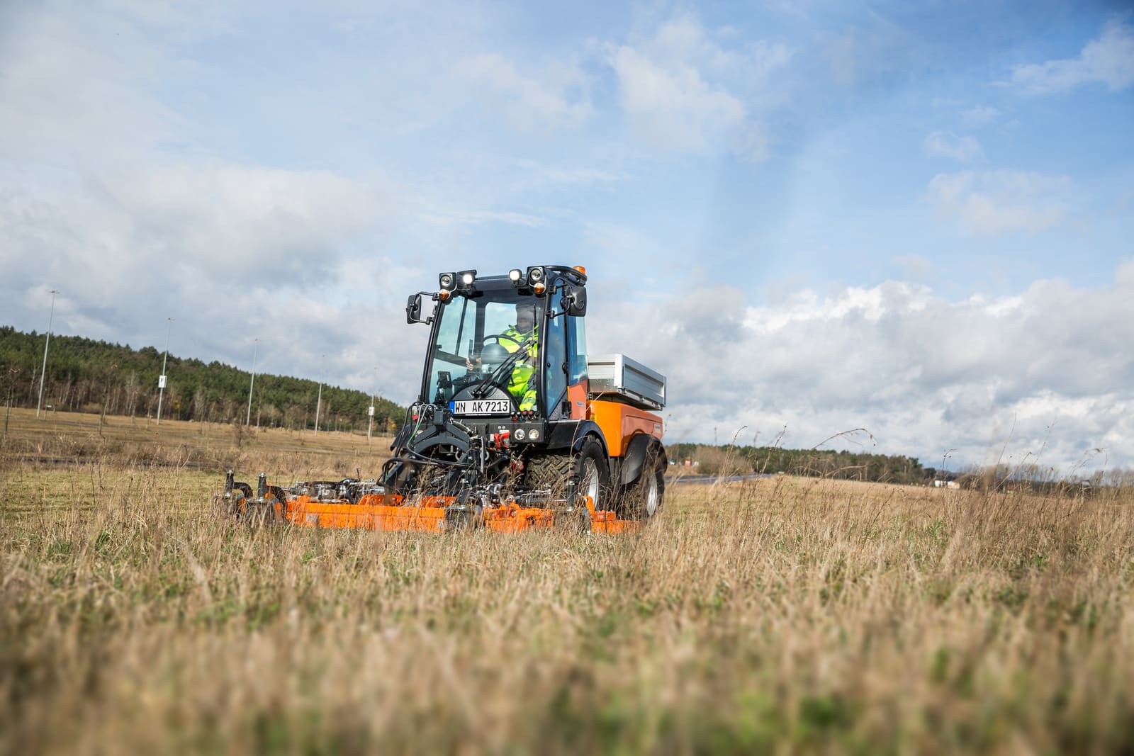 S_75_green_care_triplex_mower_municipal_public_services_lawn_app_01_CI20-Screen