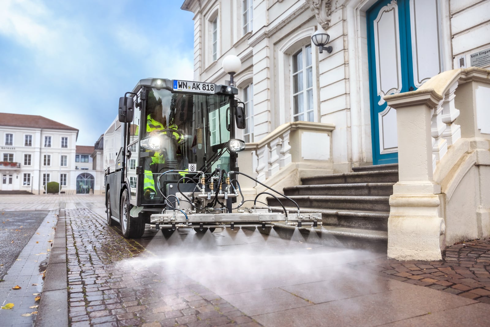 MC_250_flushing_app_02_CI20-Screen