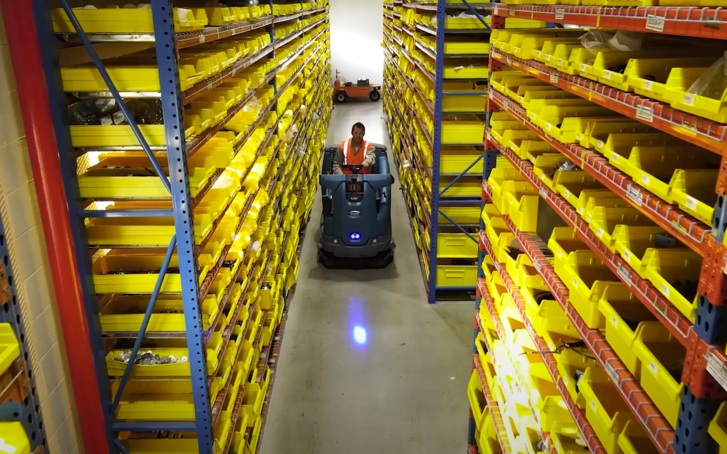 tennant industrial scrubber